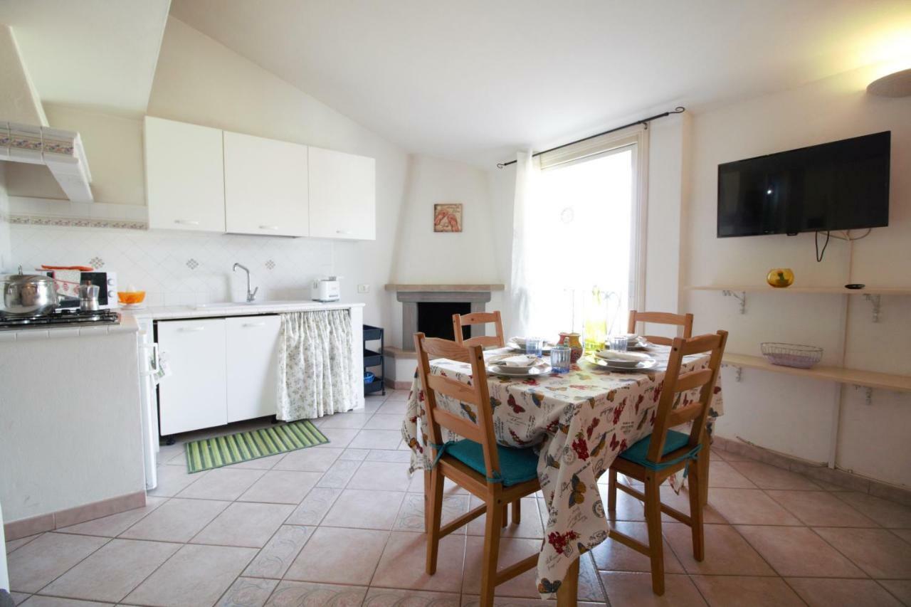 Holidaycasa Romano - Vacanza Nel Cuore Di Сперлонга Екстериор снимка